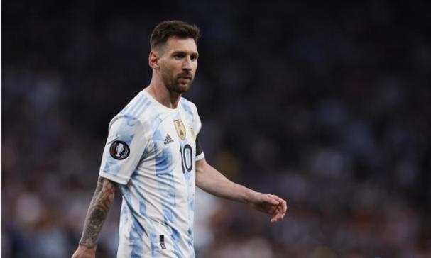 特朗普称目前不打算供乌